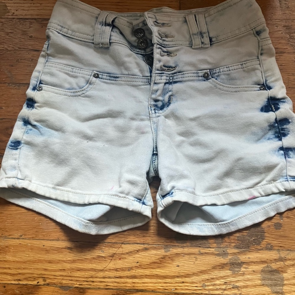 Bluespice denim shorts 🩳 - Picture 2 of 11